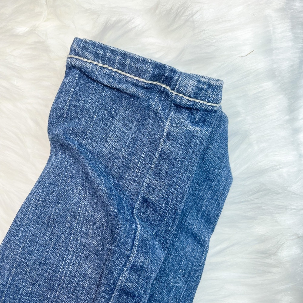 Reign Jeans - Picture 4 of 7